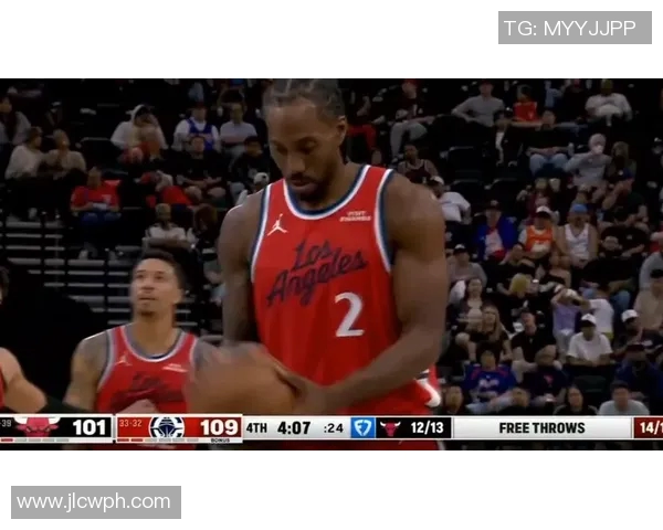 快船与勇士激战第4节精彩回顾球迷热议关键时刻与战术调整