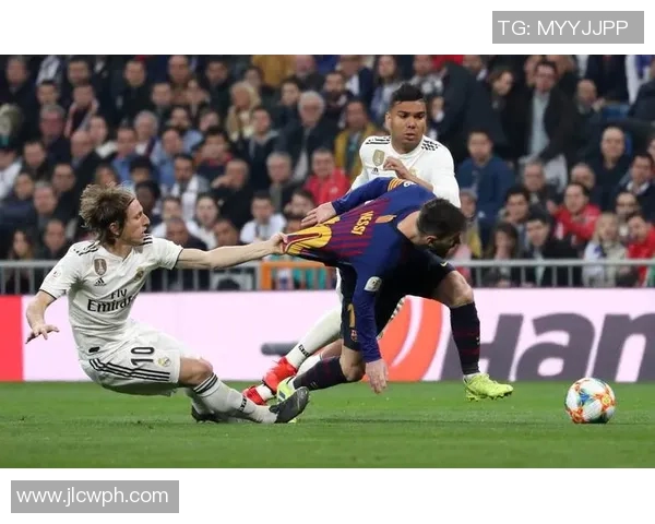 2021年皇马与巴萨经典对决回顾及战术分析